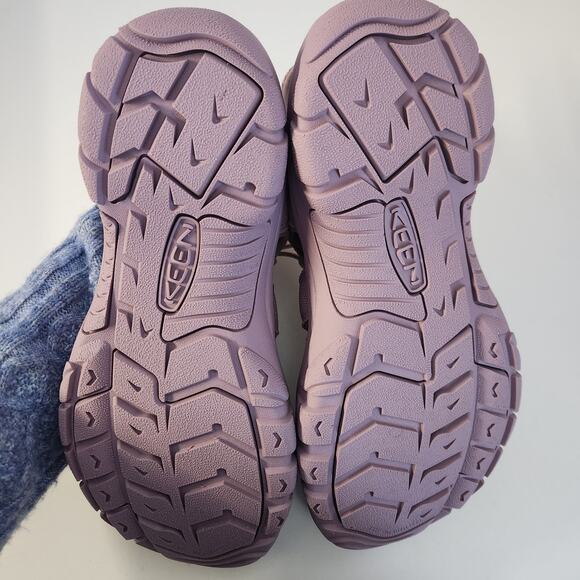 KEEN Women's Newport H2 Closed Toe Water Sandals size 10.5 - Picture 8 of 10